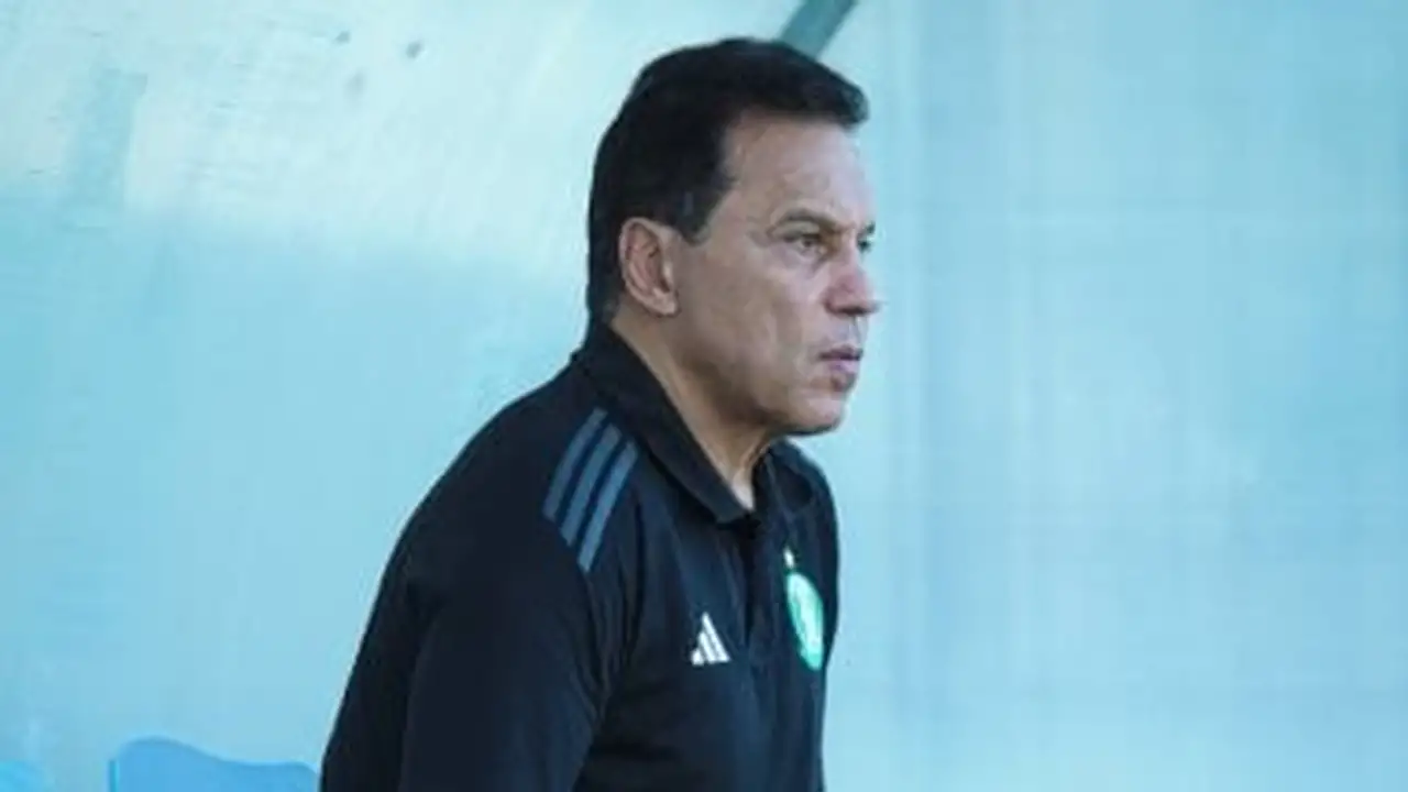 حسام البدري وعلي ماهر ضمن خيارات الأهلي حال رحيل المدرب الحالي